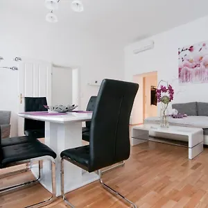 Appartamento Center, Vienna